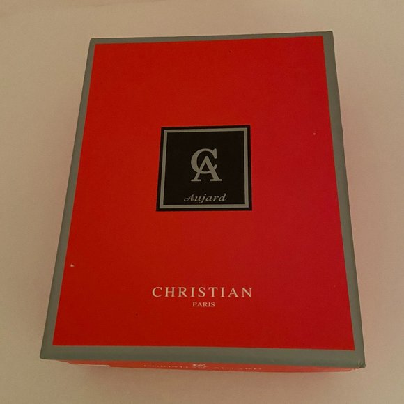 Christian Aujard Paris Handkerchief Set in Gift Box - Picture 3 of 3